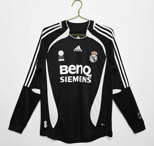 Long Sleeve Retro Jersey 2006-2007 Real Madrid Away Black Soccer Jersey Vintage Real Football Shirt