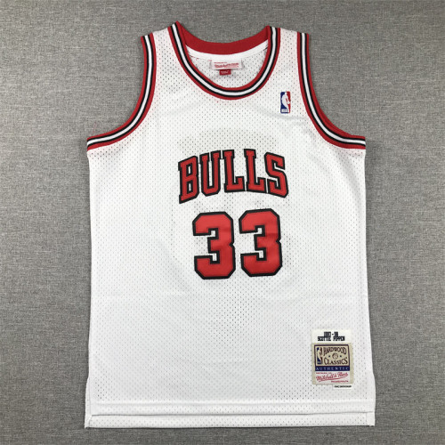Youth Mitchell&ness 1997-98 Chicago Bulls 33 PIPPEN White NBA Shirt Child Basketball Jersey