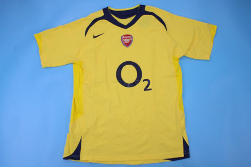Retro Jersey 2005-2006 Arsenal Away Yellow Soccer Jersey Vintage Football Shirt