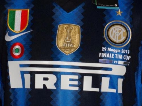 with Front Lettering+Golden FIFA+Scudetto+Italia Coppa Patch Retro Jersey 2010-2011 Inter Milan Tim Cup Final Home Soccer Jersey Vintage Football Shirt