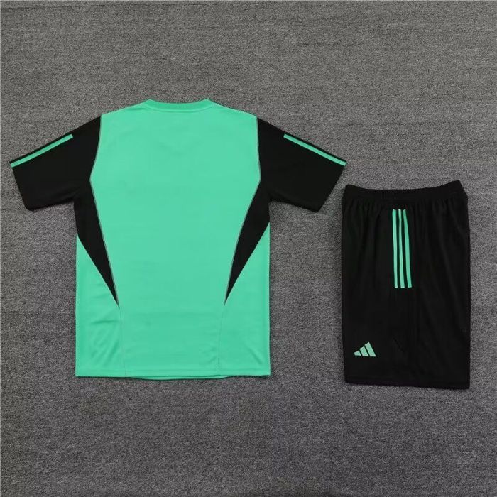 Adult Uniform 2023-2024 Real Madrid Green/Black Soccer Training Jersey and Shorts Football Kits