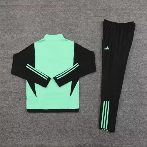 2023-2024 Real Madrid Green/Black Soccer Training Sweater and Pants