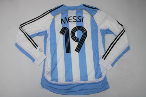 with Patch Long Sleeve Retro Jersey Argentina 2006 MESSI 10 Home Soccer Jersey Vintage Football Shirt