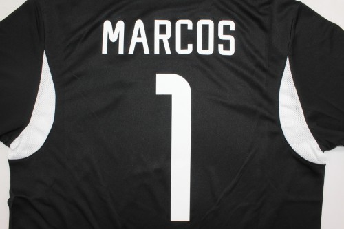 Retro Jersey 2002 Brazil MARCOS 1 Black Goalkeeper Soccer Jersey Vintage Brasil Camisetas de Futbol