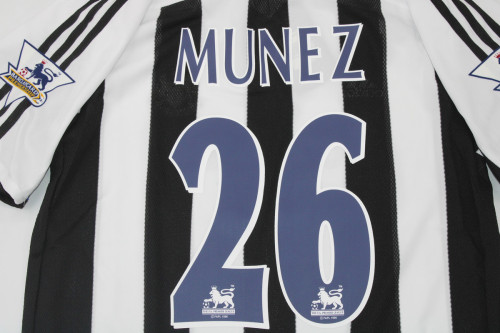 with EPL Patch Retro Jersey 2003-2005 Newcastle United MUNEZ 26 Home Soccer Jersey Vintage Football Shirt