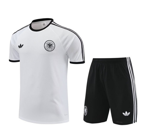 Adult Uniform 2024 Germany Black/White Soccer Training Jersey and Shorts Football Kits