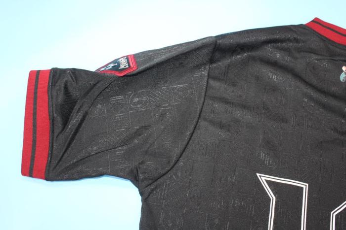 Retro Jersey 2016 West Ham Iron Maiden 16 Black Soccer Jersey Vintage Football Shirt