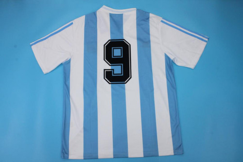 Retro Jersey 1991-1993 Argentina 9 Home Soccer Jersey Vintage Football Shirt