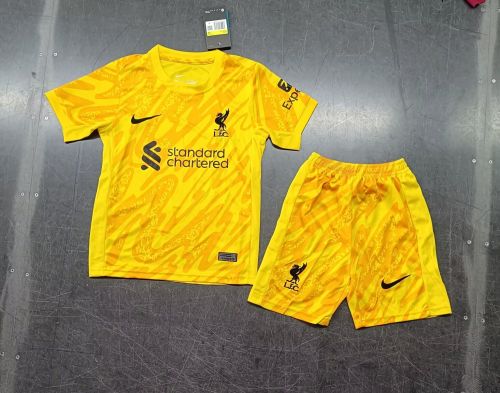 Youth Uniform Kids Kit 2024-2025 Liverpool Yellow Goalkeeper Soccer Jersey Shorts Child Football Set