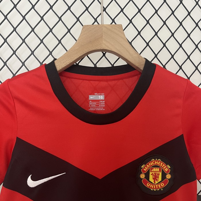 Retro Youth Uniform Kids Kit 2009-2010 Manchester United Home Soccer Jersey Shorts Vintage Child Football Set