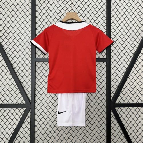 Retro Youth Uniform Kids Kit 2005-2006 Manchester United Home Soccer Jersey Shorts Vintage Child Football Set