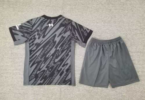 Youth Uniform Kids Kit Liverpool 2024-2025 Black Goalkeeper Soccer Jersey Shorts Child Football Set