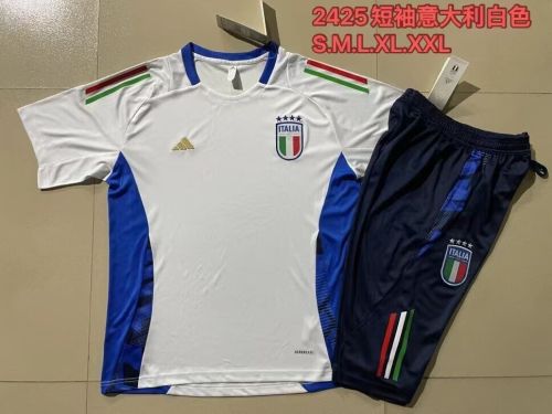 Adult Uniform 2024 Italy White Soccer Training Jersey and 3/4 Pants Football Kits