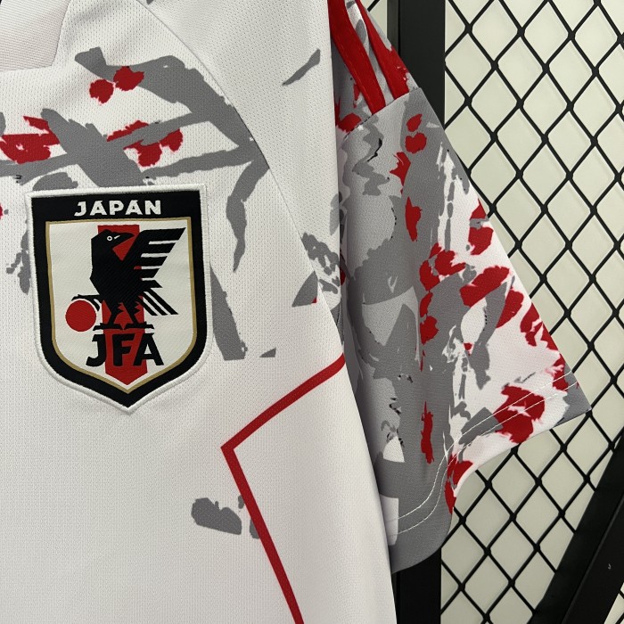 Fan Version 2023-2024 Japan White Flower Edition Soccer Jersey
