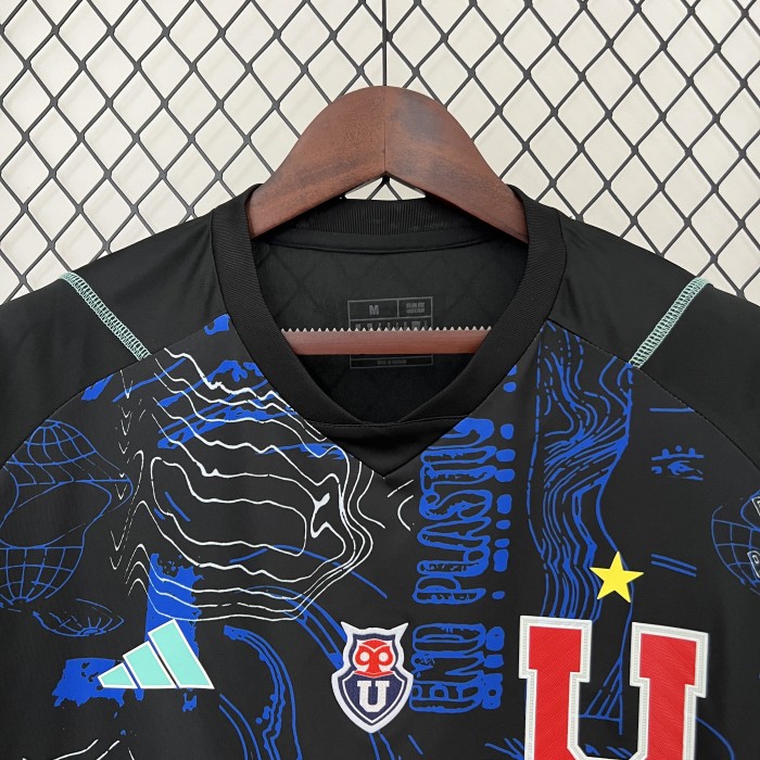 Fan Version 2024-2025 Universidad de Chile Black Goalkeeper Soccer Jersey