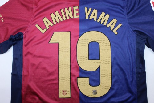 with new Sponor Logo+LALIGA Patch LAMINE YAMAL 19 Barca Camisetas de Futbol Fan Version 2024-2025 Barcelona Home Soccer Jersey