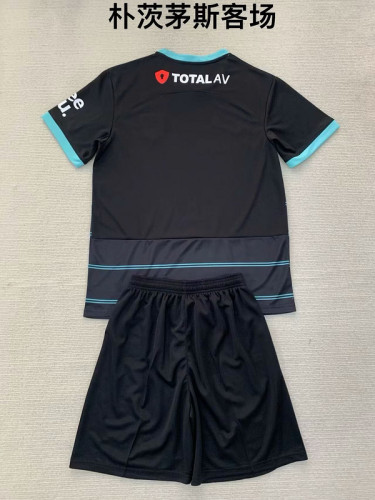 Youth Uniform Kids Kit 2024-2025 Portsmouth Away Black Soccer Jersey Shorts Child Football Set