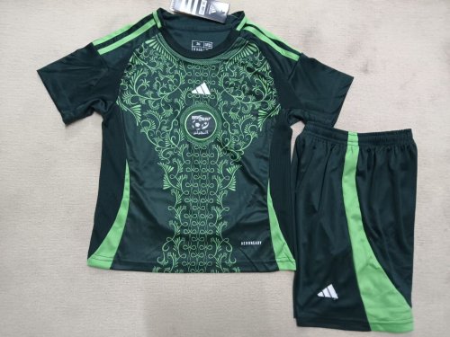 Youth Uniform Kids Kit 2025 Algeria Away Green Soccer Jersey Shorts Child Football Set