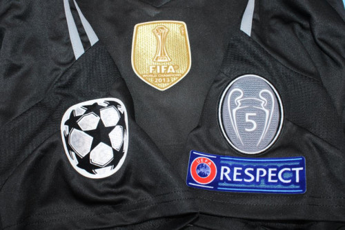 with Golden FIFA+UCL Patch Retro Jersey 2014-2015 Bayern Munich Away Black Soccer Jersey Vintage Football Shirt