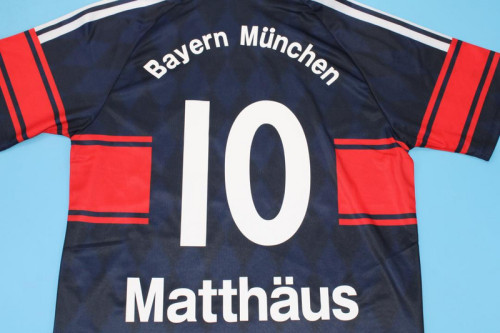 Retro Jersey 1997-1998 Bayern Munich MATTHAUS 10 Home Soccer Jersey Vintage Football Shirt