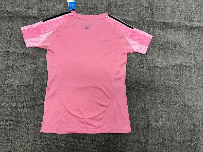 US 32.00 Women 20252026 Inter Miami Home Soccer Jersey Girl