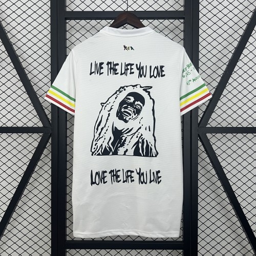 Fans Version 2025-2026 Ajax White Special Edition Soccer Jersey Vintage Football Shirt
