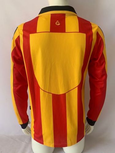 Long Sleeve Retro Jersey 1999-2000 Galatasaray Home Soccer Jersey Vintage Football Shirt