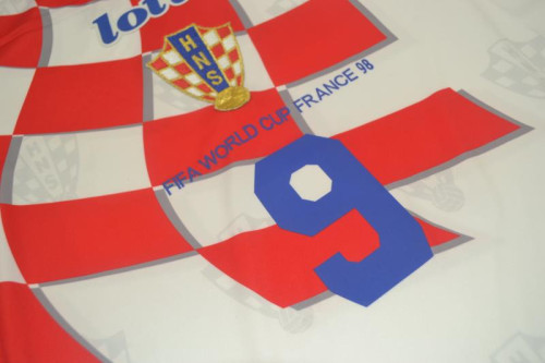 with Front Lettering Retro Jersey 1998 Croatia Home Soccer Jersey Vintage Football Shirt