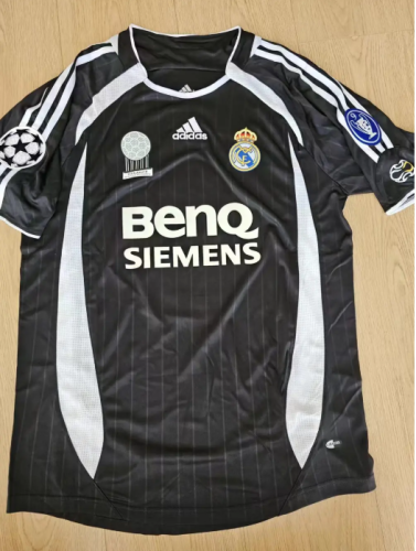 with UCL Patch Retro Jersey 2006-2007 Real Madrid Away Black Vintage Soccer Jersey
