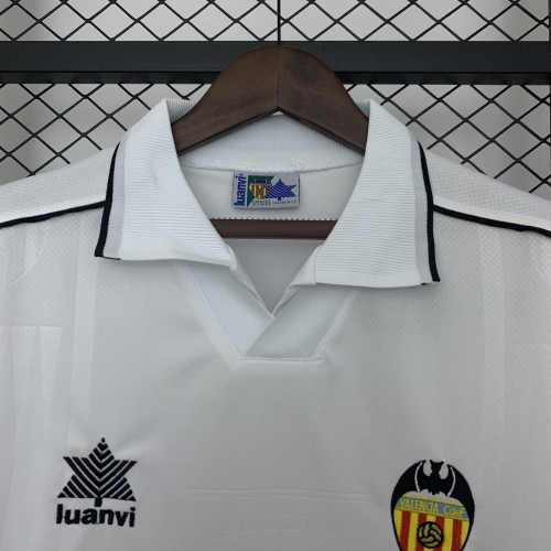 Retro Jersey 1996-1997 Valencia Home Soccer Jersey Vintage Football Shirt