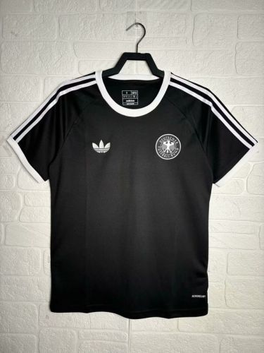 Retro Model 2025 Germany Black Soccer Training Jersey Football Shirt