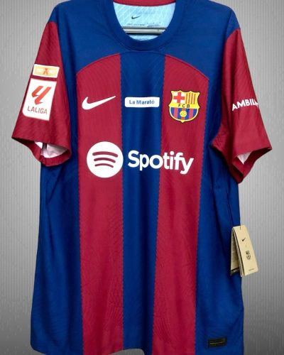 with La Marato+Champions+LALIGA Patch Barcelona Camisetas de Futbol Retro Jersey 2023-2024 Barcelona Home Soccer Jersey