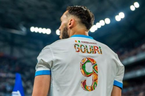 with Ligue 1 Patch Fan Version 2024-2025 Olympique de Marseille GOUIRI 9 Specail Fonts Home Soccer Jersey Football Shirt
