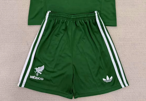 2025-2026 Mexico Green Goalkeeper Soccer Shorts Football Shorts