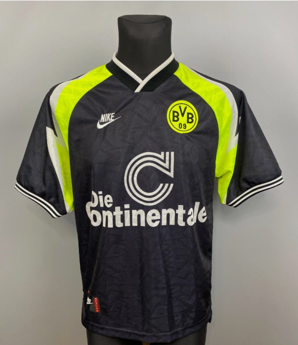 Retro BVB Shirt 1995-1996 Borussia Dortmund MOLLER 10 Away Black Soccer Jersey
