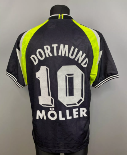 Retro BVB Shirt 1995-1996 Borussia Dortmund MOLLER 10 Away Black Soccer Jersey