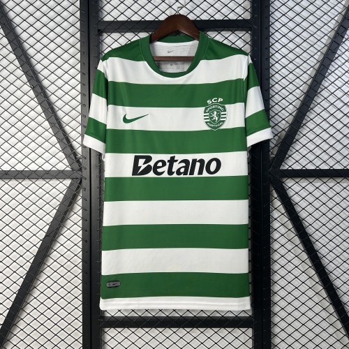 Fan Version 2025-2026 Sporting Lisbon Home Football Shirt Soccer Jersey
