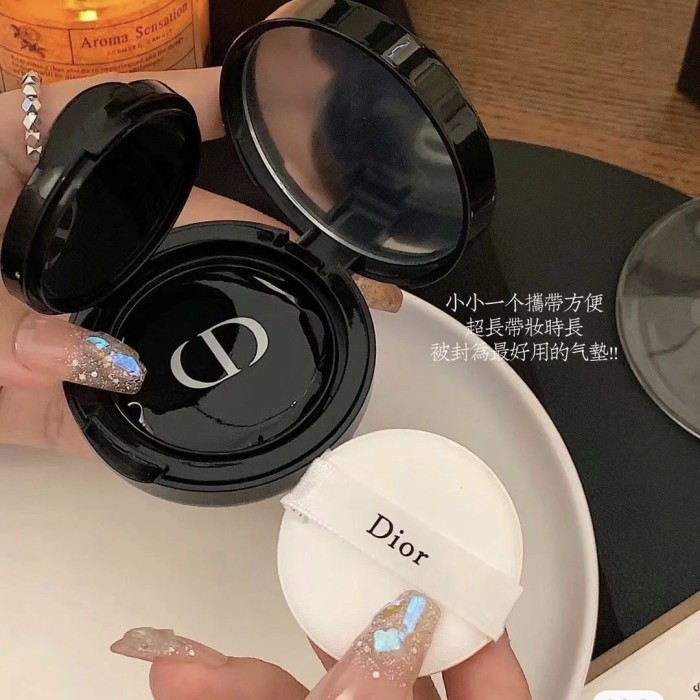 Dior 限量版禮盒 小羊皮氣墊 香水彩妝五件套 正品免運💯 超完美柔霧光氣墊粉餅#1N 真我花漾甜心香水 #999口紅