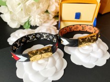 LV(ルイ·ヴィトン) Twist The Chain 腕輪 新品 2色