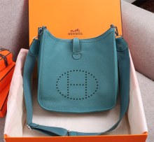Hermes(エルメス) Evelyne ウェスト バッグ 新商品の公式サイト 高品質