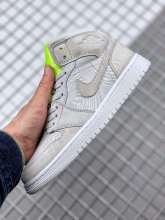 Air Jordan 1 Mid SE サイズ（36-47.5）