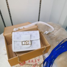 LOUIS VUITTON(ルイ·ヴィトン)Dauphine& MonogramReverse レディース バッグ ミニ版