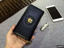 Versace(ベルサーチ) 長財布 新作22ss