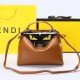 Fendi (フェンディ) Peekaboo レディース ボディーバッグ 新品