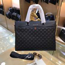 Gucci (グッチ) 　バッグ　メンズ　2020ｓｓ