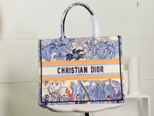 Dior (ディオール) Book Tote レディースバッグ 新品