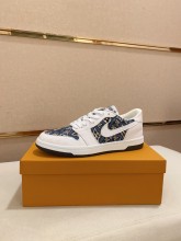 LV(ルイ·ヴィトン) スニーカー 新作