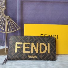 Fendi (フェンディ)財布人気