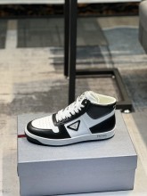 Prada (パラダ) スニーカー 38-44