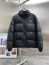 Balenciaga(バレンシア) ダウンジャケット M. L.xL.xxL